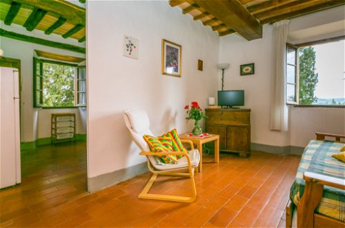 Photo 8 - 2 bedroom Apartment in Poggibonsi with swimming pool and garden
