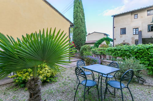 Foto 49 - Appartamento con 2 camere da letto a Poggibonsi con piscina e giardino