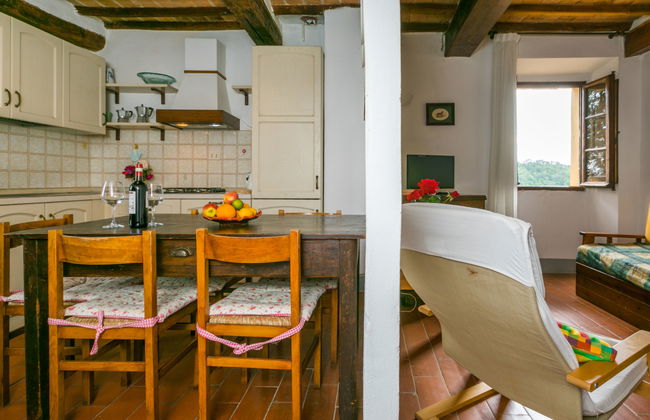 Apartamento de 3 quartos em Poggibonsi com piscina e jardim - Foto 9