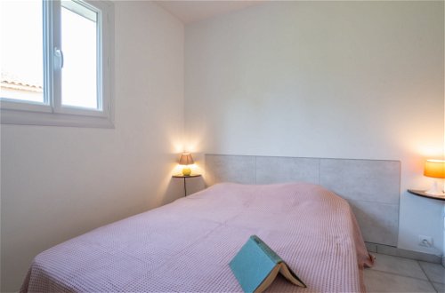 Foto 14 - Casa con 6 camere da letto a Roquebrune-sur-Argens con piscina privata e vista mare
