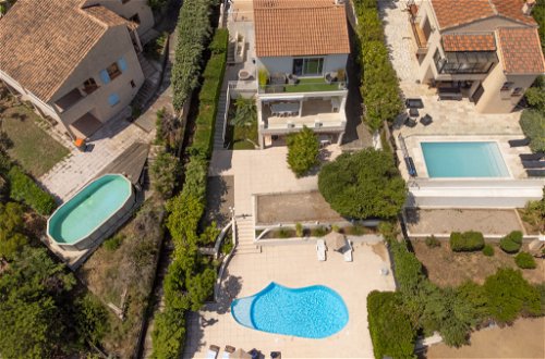 Foto 36 - Casa de 6 quartos em Roquebrune-sur-Argens com piscina privada e vistas do mar