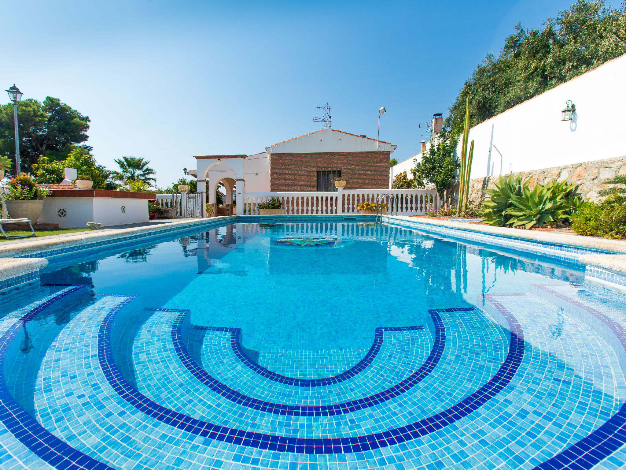 Foto 1 - Casa de 3 quartos em Motril com piscina privada e jardim