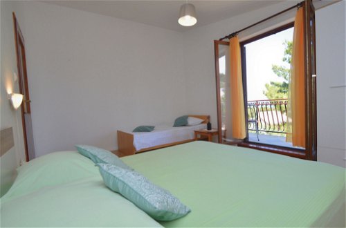Foto 17 - Appartamento con 3 camere da letto a Sebenico con terrazza e vista mare