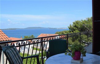 Photo 1 - Appartement de 3 chambres à Sibenik avec terrasse et vues à la mer