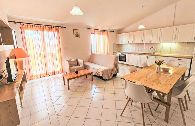 Apartment mit 4 Schlafzimmern in Sibenik mit garten und terrasse - Foto 6
