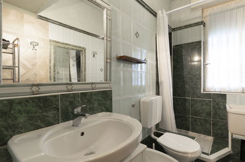 Photo 18 - 1 bedroom Apartment in Santo Stefano al Mare