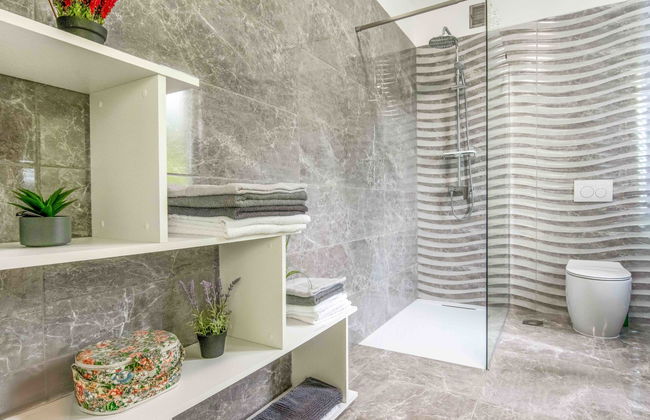 Casa de 4 quartos em Sveta Nedelja com piscina privada e jardim - Foto 28
