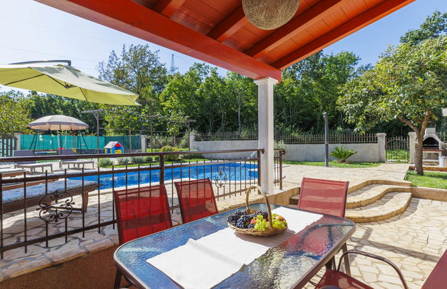 Casa de 4 quartos em Sveta Nedelja com piscina privada e jardim - Foto 12