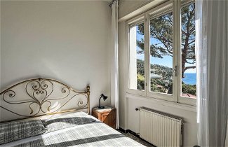 Photo 3 - Maison de 3 chambres à San Lorenzo al Mare avec terrasse et vues à la mer