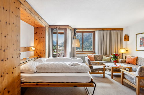 Foto 10 - Appartamento con 1 camera da letto a Davos con piscina e sauna