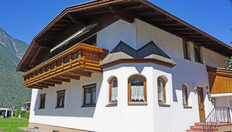 Photo 1 - Appartement de 3 chambres à Zams avec jardin et vues sur la montagne