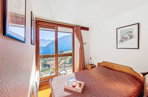Foto 3 - Appartamento con 3 camere da letto a Villarembert con piscina