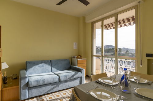 Foto 2 - Apartamento de 1 habitación en Sanremo con terraza y vistas al mar