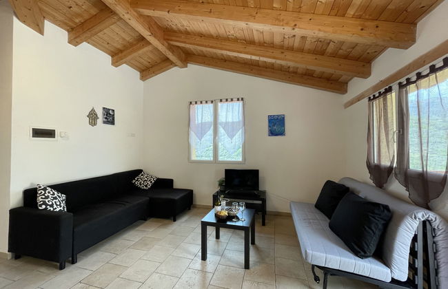 Apartamento de 3 quartos em Prelà com piscina e jardim - Foto 10