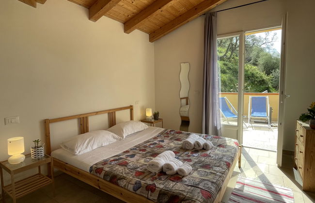 Apartamento de 3 quartos em Prelà com piscina e jardim - Foto 2