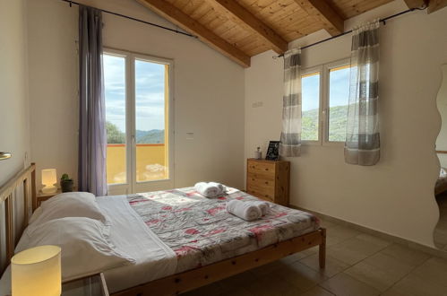 Foto 11 - Appartamento con 2 camere da letto a Prelà con piscina e giardino