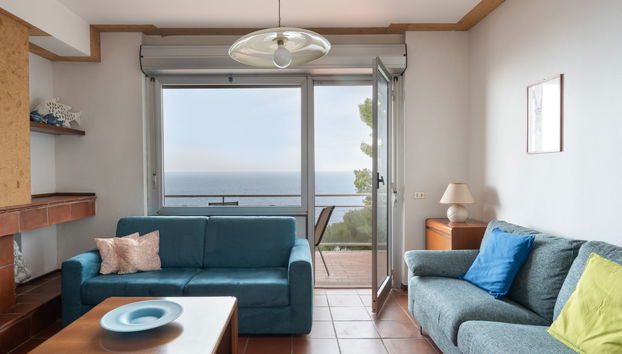 4 bedroom House in Andora with private pool and garden - Photo 4