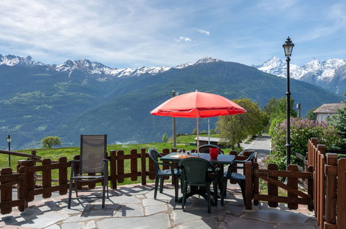 Foto 2 - Appartamento con 1 camera da letto a Sarre con terrazza e vista sulle montagne