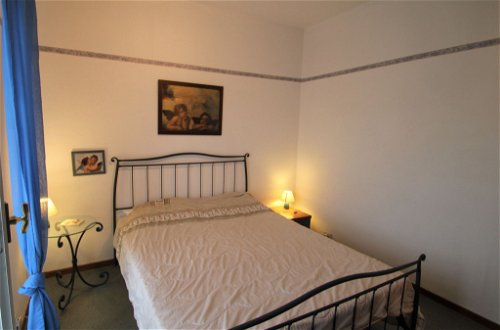 Foto 19 - Casa con 4 camere da letto a Porto Valtravaglia con piscina privata e vista sulle montagne