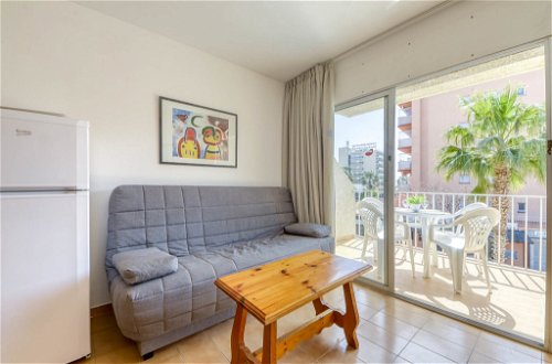 Foto 2 - Apartment mit 1 Schlafzimmer in Roses mit terrasse