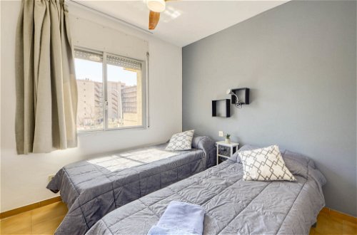Foto 4 - Apartment mit 1 Schlafzimmer in Roses mit terrasse