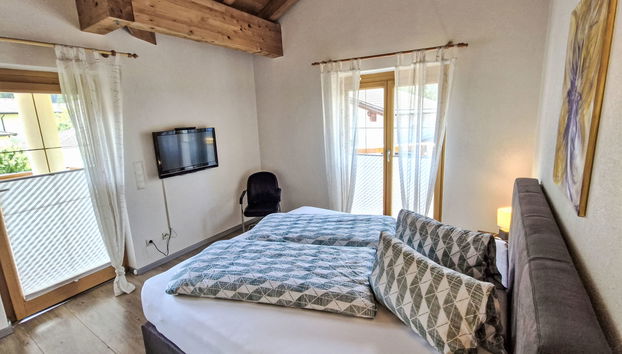 3 bedroom House in Ehenbichl with garden and terrace - Photo 4