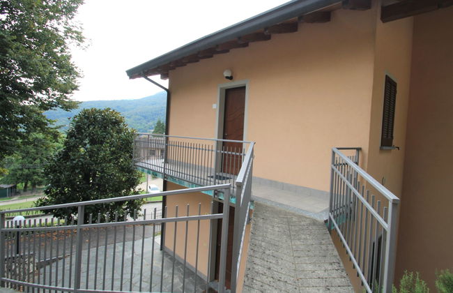 Apartamento de 2 quartos em Brezzo di Bedero com jardim - Foto 18