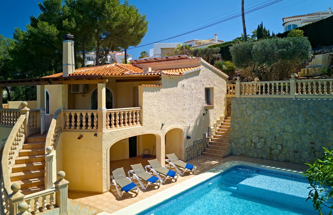 Casa de 5 quartos em Jávea com piscina privada e jardim - Foto 2