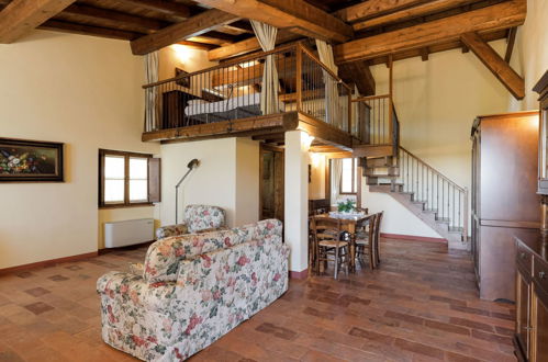 Foto 4 - Appartamento con 1 camera da letto a Desenzano del Garda con piscina e vista sulle montagne