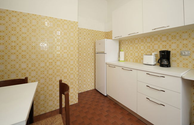 Casa de 4 quartos em Castelveccana com jardim e terraço - Foto 10