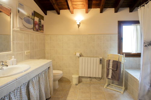 Photo 15 - 1 bedroom Apartment in Cillorigo de Liébana with garden