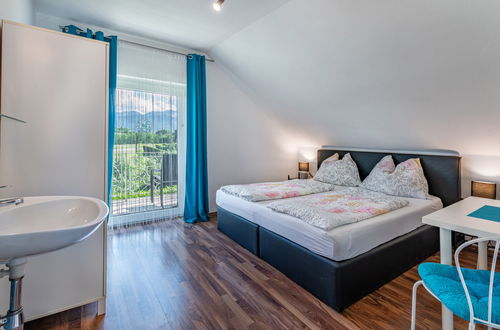 Photo 5 - Appartement de 2 chambres à Velden am Wörther See avec jardin