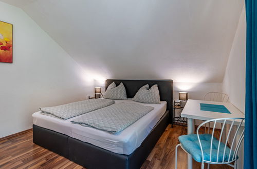 Photo 17 - Appartement de 2 chambres à Velden am Wörther See avec jardin