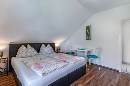 Photo 20 - Appartement de 2 chambres à Velden am Wörther See avec jardin