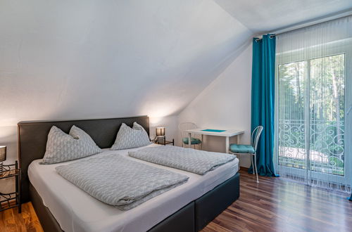 Photo 19 - Appartement de 2 chambres à Velden am Wörther See avec jardin
