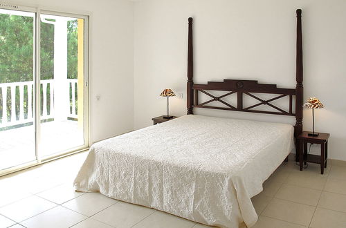 Photo 8 - 5 bedroom House in Lacanau with private pool and terrace