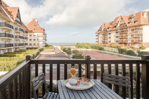 Photo 4 - Appartement en Cabourg avec piscine et vues à la mer