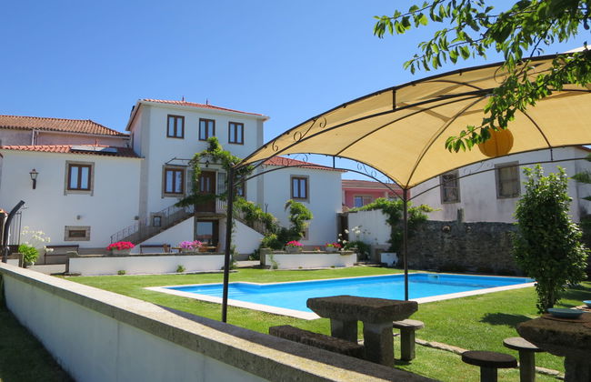 Casa de 6 quartos em Barcelos com piscina privada e jardim - Foto 34