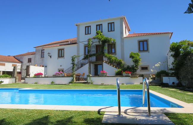 Casa de 6 quartos em Barcelos com piscina privada e jardim - Foto 32