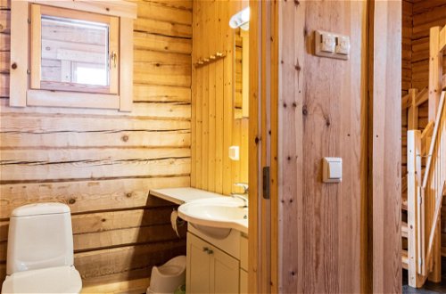 Foto 15 - Haus mit 2 Schlafzimmern in Kolari mit sauna und blick auf die berge