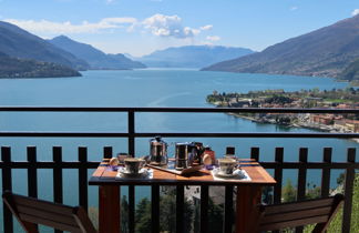 Foto 2 - Appartamento con 2 camere da letto a Gravedona ed Uniti con terrazza e vista sulle montagne