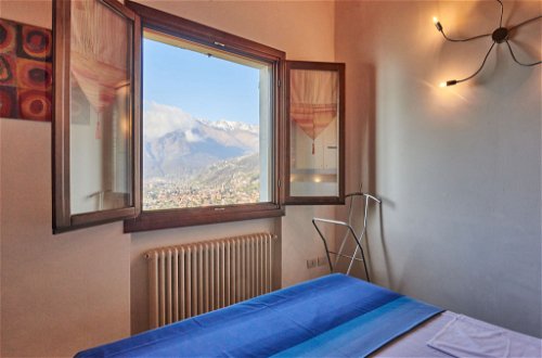 Foto 17 - Appartamento con 2 camere da letto a Gravedona ed Uniti con terrazza e vista sulle montagne