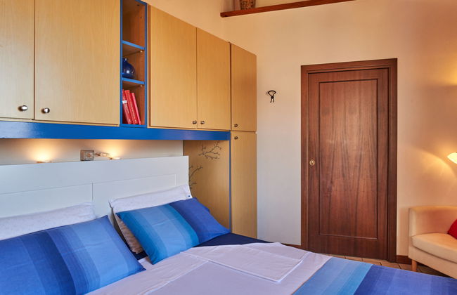 3 bedroom Apartment in Gravedona ed Uniti with garden and terrace - Photo 14