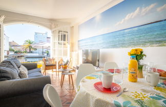 Foto 3 - Casa de 2 quartos em Grimaud com terraço e vistas do mar