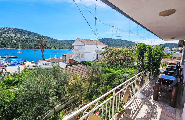 Casa de 9 quartos em Marina com terraço - Foto 32