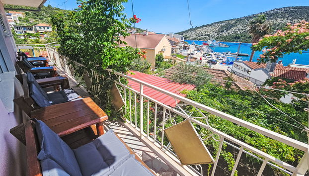 Casa de 9 quartos em Marina com terraço - Foto 2