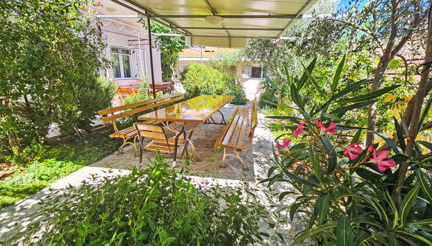 Casa de 9 quartos em Marina com terraço - Foto 4