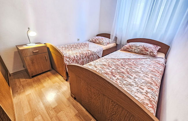 Casa de 9 quartos em Marina com terraço - Foto 21