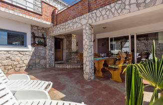 Foto 3 - Haus mit 2 Schlafzimmern in Crikvenica mit terrasse