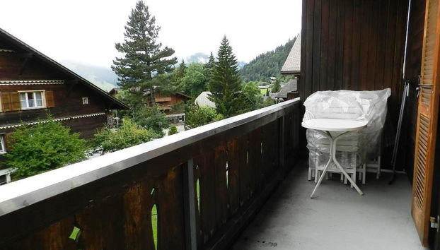 2 bedroom Apartment in Saanen with garden - Photo 3